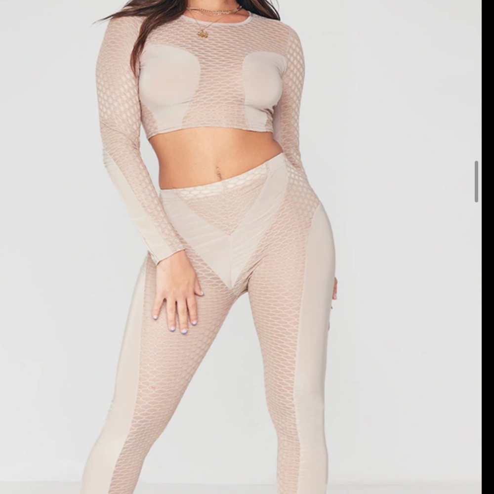 brand new matching set perfect for festival BNWT